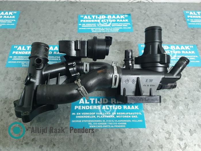Gebrauchte Thermostat Renault Trafic (1FL/2FL/3FL/4FL) 1.6 dCi 125 Twin Turbo Preis auf Anfrage angeboten von "Altijd Raak" Penders