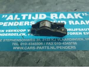 Used Rocker arm BMW 2 serie (F23) 228i xDrive 2.0 Turbo 16V Price on request offered by "Altijd Raak" Penders