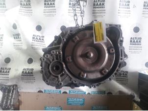 Used Gearbox Volvo S60 I (RS/HV) 2.4 20V 140 Price on request offered by "Altijd Raak" Penders