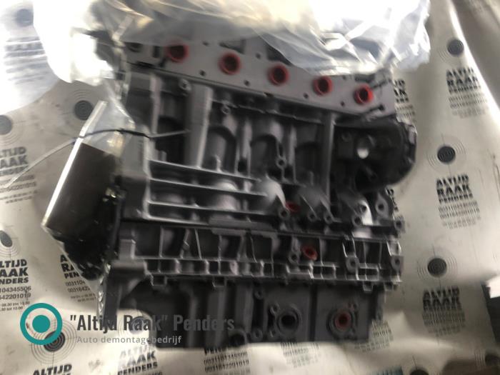 New Engine Volvo XC60 I (DZ) 2.4 D5 20V AWD Geartronic Price on request offered by "Altijd Raak" Penders