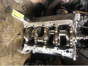 Used Engine crankcase Mercedes E (W212) E-63 AMG V8 32V Price on request offered by "Altijd Raak" Penders