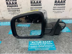 Used Wing mirror, left Jeep Grand Cherokee (WK/WK2) 3.6 V6 24V 4x2 Price on request offered by "Altijd Raak" Penders