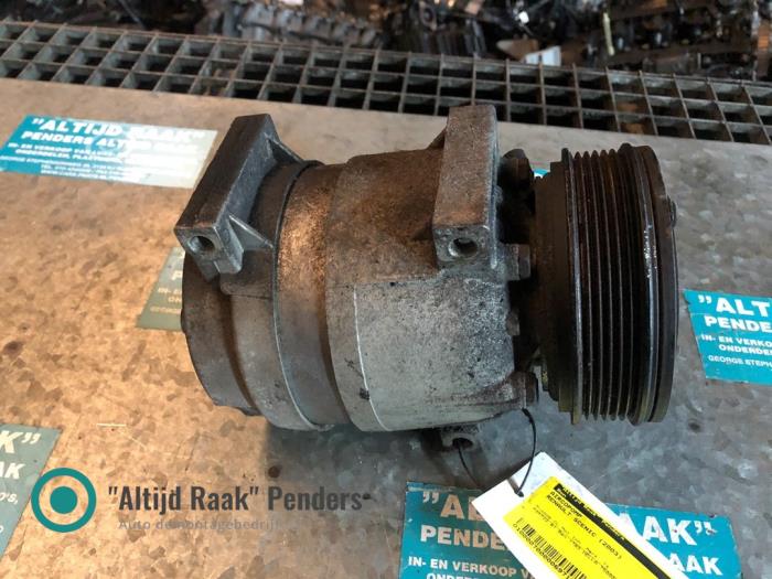 Usagé Pompe clim Renault Scénic I (JA) 1.8 16V Prix sur demande proposé par "Altijd Raak" Penders