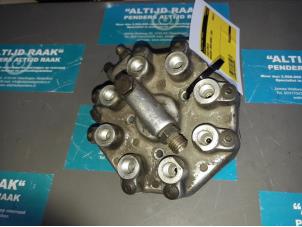 Used Injector housing Mercedes 260SEL/SE/S Price on request offered by "Altijd Raak" Penders