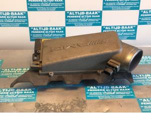 Used Air box Mercedes C (W204) 6.2 C-63 AMG V8 32V Price on request offered by "Altijd Raak" Penders