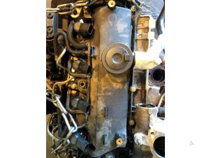 Used Rocker cover Renault Scénic IV (RFAJ) 1.5 Energy dCi 110 Price on request offered by "Altijd Raak" Penders