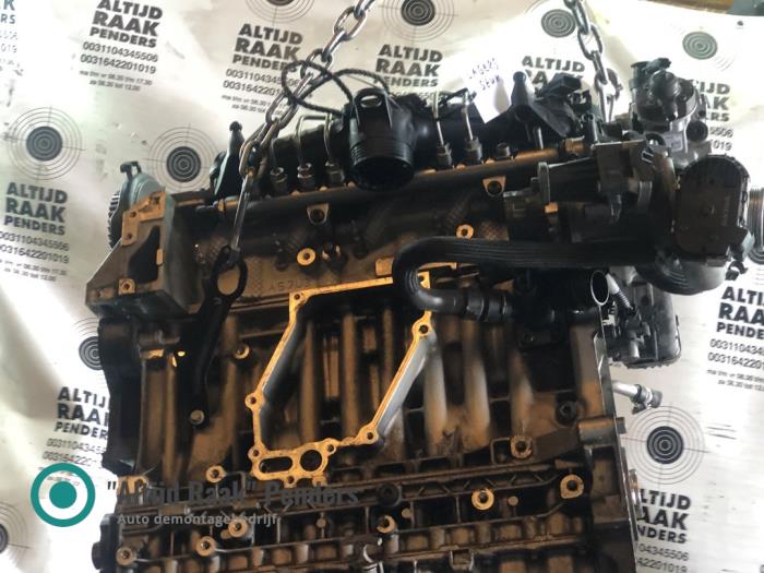 Mechanical fuel pump Volvo XC70 2.4 D5 20V AWD 0445010618 D5244T BOSCH