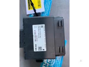 Used Voltage stabiliser Audi A8 Price on request offered by "Altijd Raak" Penders