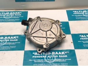Used Vacuum pump (petrol) BMW 1 serie (E87/87N) 118i 16V Price on request offered by "Altijd Raak" Penders