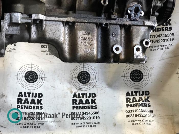 Usagé Couvercle carter Rover 75 1.8 16V Classic Prix sur demande proposé par "Altijd Raak" Penders