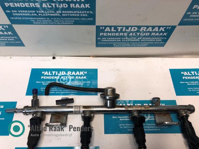 Usagé Système d'injection Ford Mondeo III 1.8 16V Prix sur demande proposé par "Altijd Raak" Penders