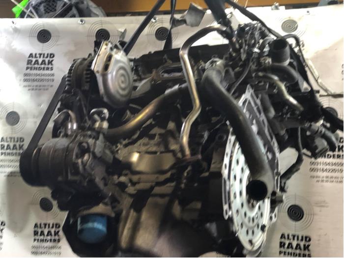 Motor de un Honda CR-V 2014