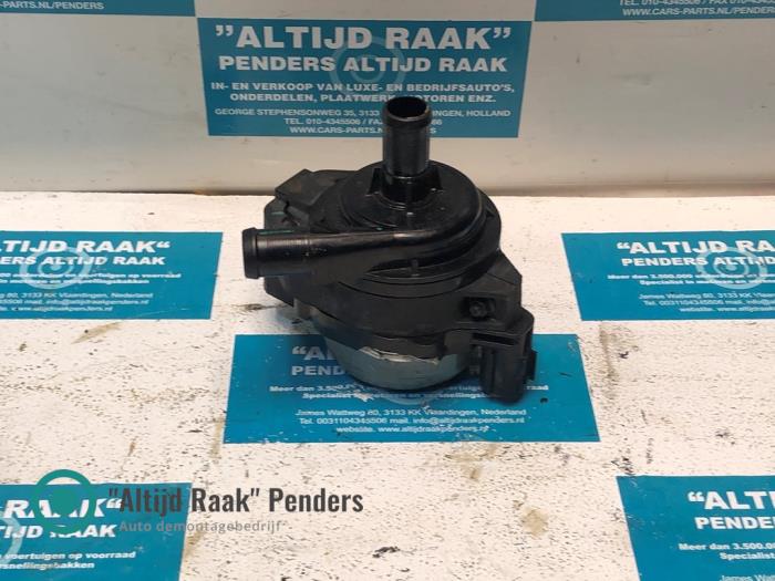 Begagnade Extra vattenpump Renault Kadjar (RFEH) 1.5 Blue dCi Pris på förfrågan erbjuds av "Altijd Raak" Penders