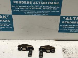 Used Rocker arm Alfa Romeo 159 (939AX) 1.8 TBI 16V Price on request offered by "Altijd Raak" Penders