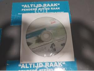 Usados CD de navegación Audi A4 Avant (B8) 2.0 TFSI 16V Precio de solicitud ofrecido por "Altijd Raak" Penders