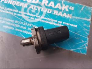Used Fuel pressure sensor Audi A4 Avant (B8) 2.0 TFSI 16V Price on request offered by "Altijd Raak" Penders