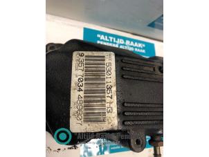 Ventildeckel van een Jeep Wrangler (TJ) 2.5 4x4 1997