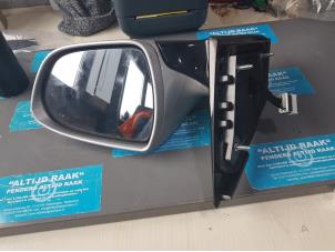 Used Wing mirror, right Hyundai i40 CW (VFC) 2.0 GDI 16V Price on request offered by "Altijd Raak" Penders