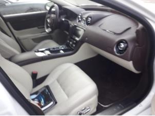 Used Navigation set Jaguar XJ (X351) 5.0 XJ-R V8 S/C 32V Price on request offered by "Altijd Raak" Penders