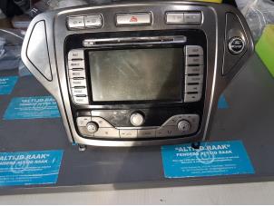 Gebrauchte Navigation Display Ford Mondeo IV Wagon 2.0 TDCi 115 16V Preis auf Anfrage angeboten von "Altijd Raak" Penders