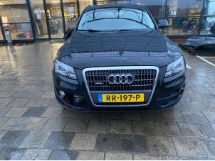 Used Bonnet Audi Q5 (8RB) 2.0 TDI 16V Quattro Price on request offered by "Altijd Raak" Penders