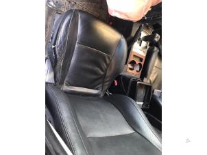 Used Seat, left Mitsubishi Pajero Hardtop (V6/7) 3.2 DI-D 16V Van Price on request offered by "Altijd Raak" Penders
