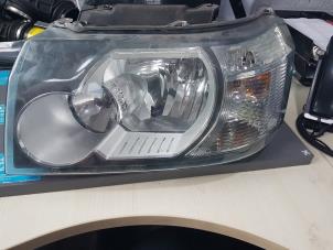 Used Headlight, right Landrover Freelander II 2.2 td4 16V Van Price on request offered by "Altijd Raak" Penders