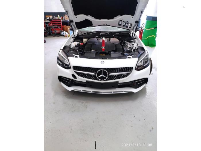 Innenschutz van een Mercedes-Benz SLC (R172) 3.0 AMG 43 3.0 V6 24V Turbo 2020