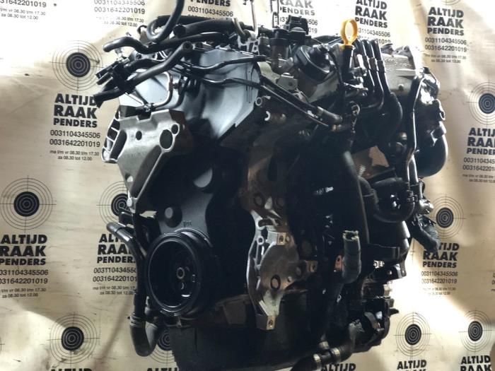 Engine Volkswagen Touran 1.6 TDI SCR BlueMotion Technology - 072914 DGD