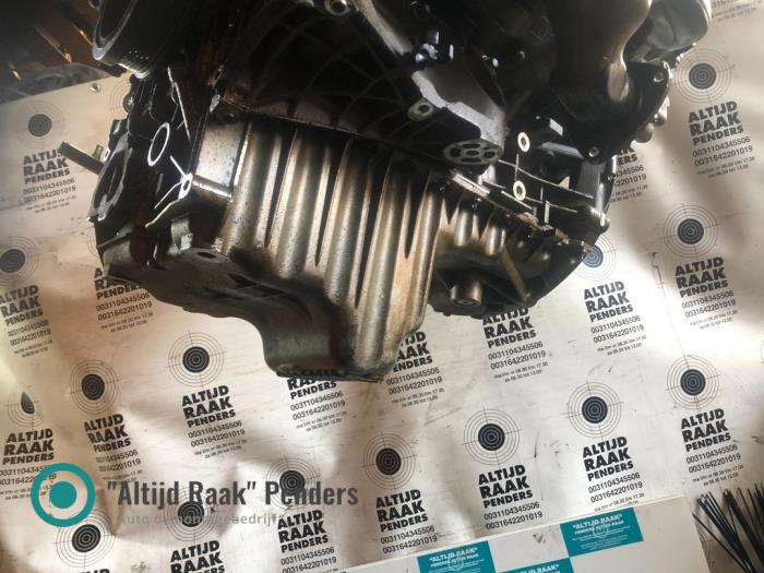 Gebrauchte Ölwanne Porsche Cayenne (9PA) 4.5 S V8 32V Preis auf Anfrage angeboten von "Altijd Raak" Penders
