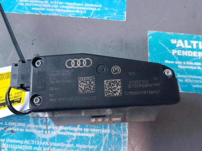 Interruptor combinado columna de dirección de un Audi SQ5 (8RB) 3.0 TDI V6 24V 2015