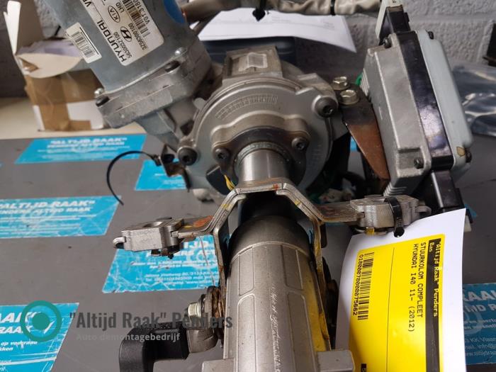 Steering column housing complete Hyundai i40 1.7 CRDi 16V 563003Z100