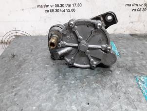 Used Brake servo vacuum pump Volkswagen Crafter 2.5 TDI 30/35/50 Price on request offered by "Altijd Raak" Penders