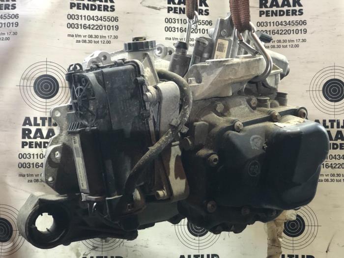 Gearbox from a Opel Corsa D 1.2 16V 2010