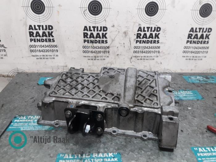 Używane Miska olejowa Austin Mini Open (R52) 1.6 16V Cooper Cena na żądanie oferowane przez "Altijd Raak" Penders