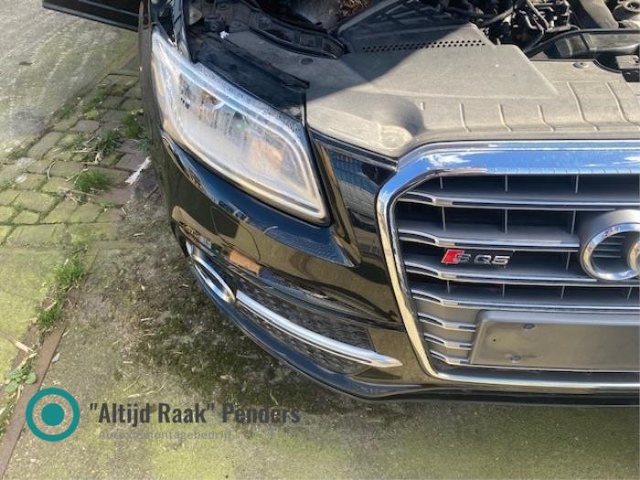 Używane Reflektor prawy Audi SQ5 (8RB) 3.0 TDI V6 24V Cena na żądanie oferowane przez "Altijd Raak" Penders