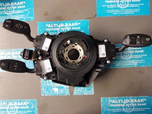 Used Steering column stalk BMW B5 (E60) 4.4 V8 32V Price on request offered by "Altijd Raak" Penders