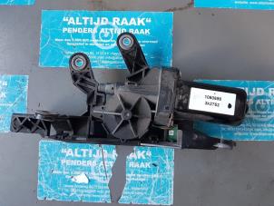Used Seatbelt feeder right Audi A5 Cabrio (8F7) 2.0 TDI 16V Price on request offered by "Altijd Raak" Penders