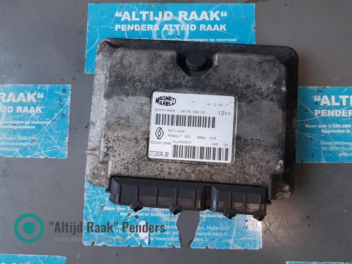 Used Automatic gearbox computer Renault Trafic New (FL) 2.5 dCi 16V 135 Price on request offered by "Altijd Raak" Penders