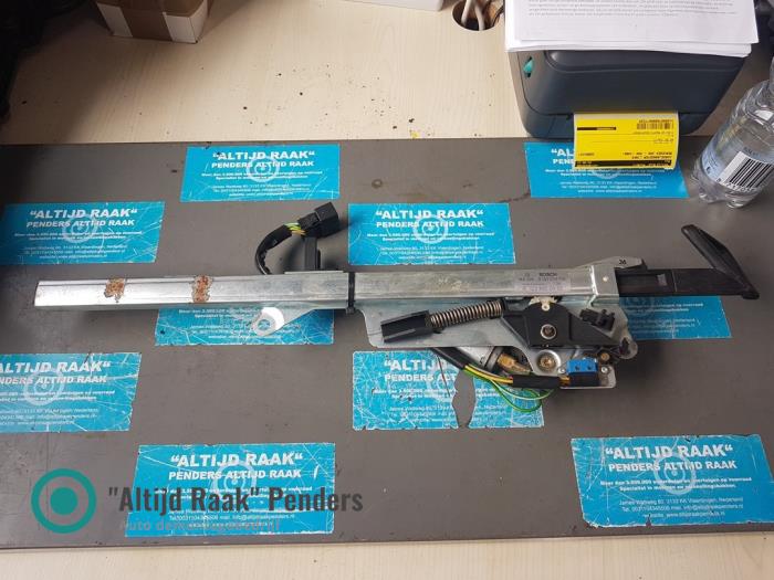 Gurtbringer links Mercedes E 3.2 E-320 24V - 1248600982