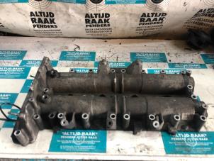Used Camshaft housing Peugeot Boxer (U9) 3.0 HDi 145 Euro 5 Price on request offered by "Altijd Raak" Penders