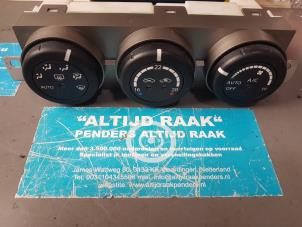 Usados Panel Climatronic Nissan X-Trail Precio de solicitud ofrecido por "Altijd Raak" Penders