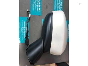 Used Wing mirror, right Mazda CX-5 (KF) Price on request offered by "Altijd Raak" Penders