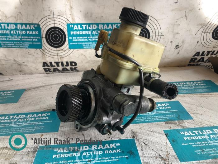 Usagé Pompe de direction Mazda 5 (CR19) 2.0 CiDT 16V High Power Prix sur demande proposé par "Altijd Raak" Penders