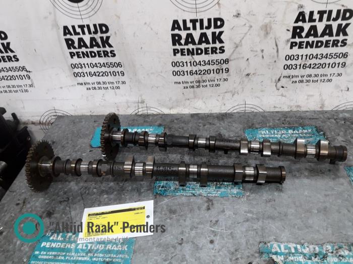 Usagé Kit arbre à cames Ford Focus C-Max 2.0 16V Prix sur demande proposé par "Altijd Raak" Penders