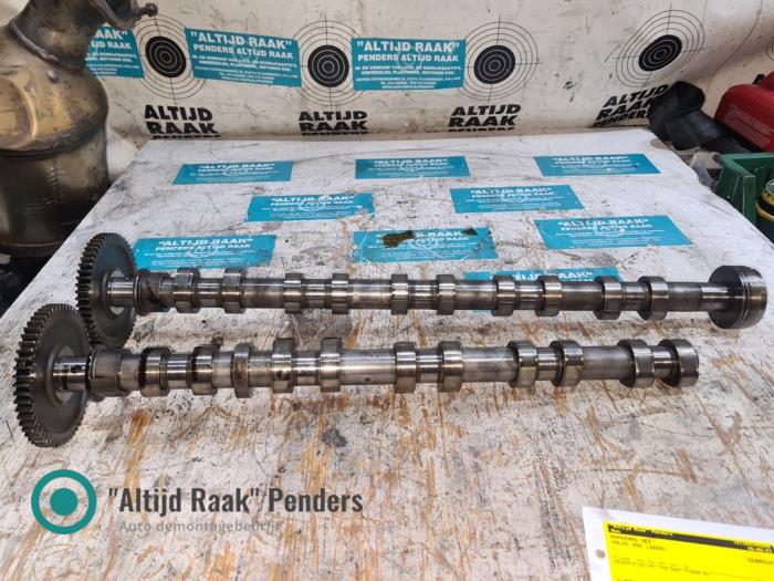 Gebrauchte Nockenwelle Set Volvo V50 (MW) 2.4 D5 20V Preis auf Anfrage angeboten von "Altijd Raak" Penders