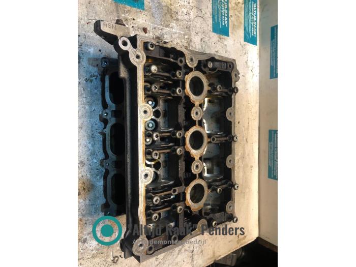 Begagnade Topplock Audi A4 (B6) 3.0 V6 30V Pris på förfrågan erbjuds av "Altijd Raak" Penders