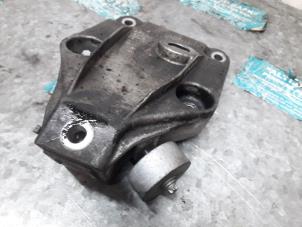 Used Engine mount BMW 5 serie Touring (F11) 535d 24V Price on request offered by "Altijd Raak" Penders
