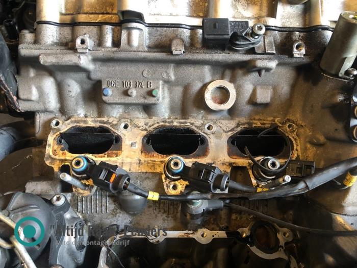 Begagnade Topplock Audi A6 Avant (C6) 3.2 V6 24V FSI Pris på förfrågan erbjuds av "Altijd Raak" Penders