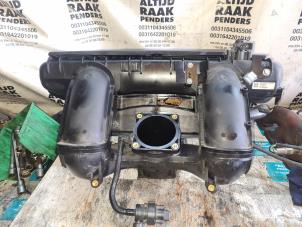 Used Intake manifold BMW 5 serie (F10) 530i 24V Price € 400,00 Margin scheme offered by "Altijd Raak" Penders
